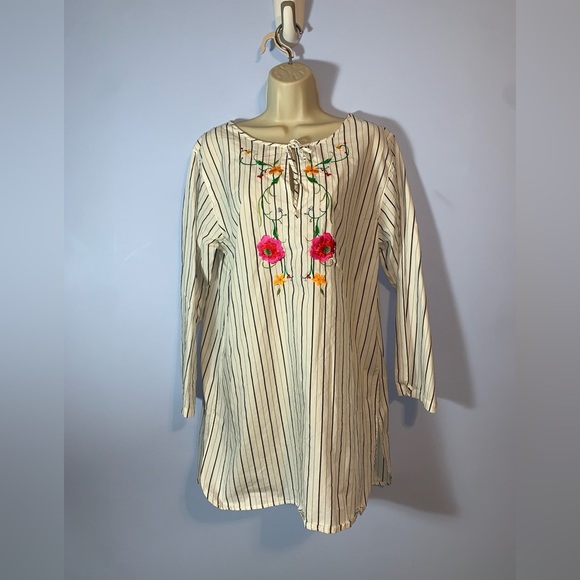 White Cotton Pin Striped Tunic with colorful Floral Embroidery neck tie xs/s - Picture 1 of 5